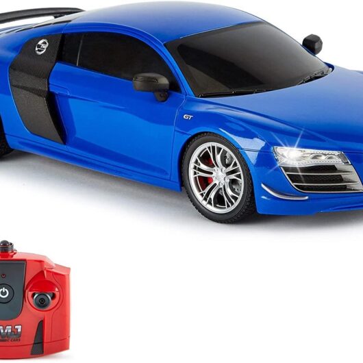 1:18 scale Blue Audi R8 GT 2.4Ghz Radio Controlled Car